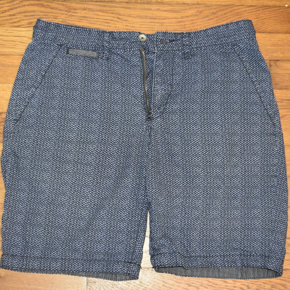 Patterned shorts